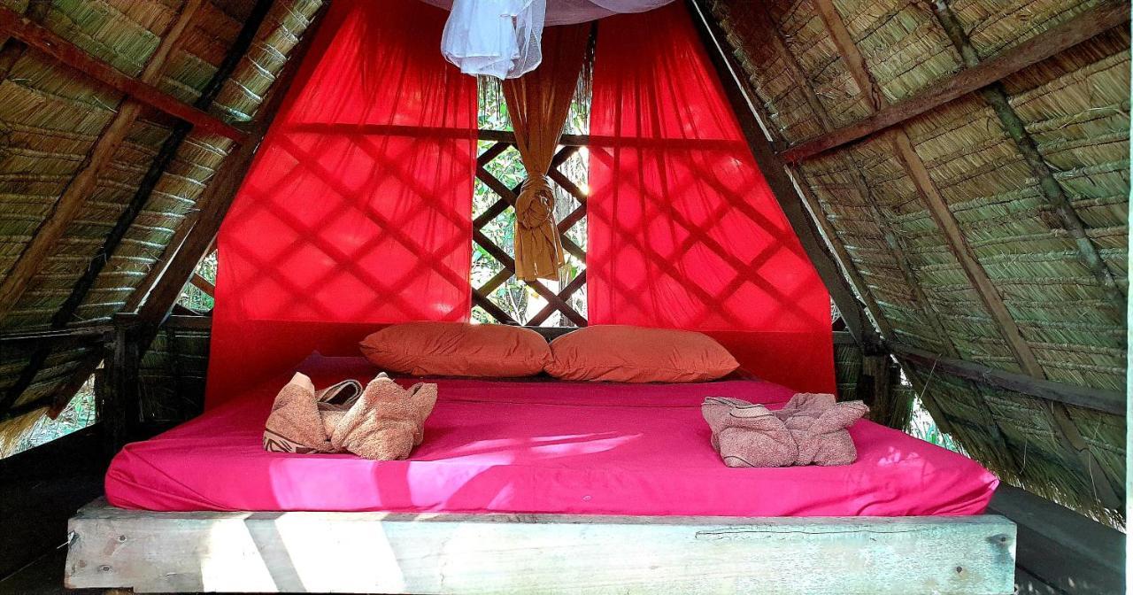 Hotel Crusoe Koh Takiev Island à Koh Ta Kiev Extérieur photo