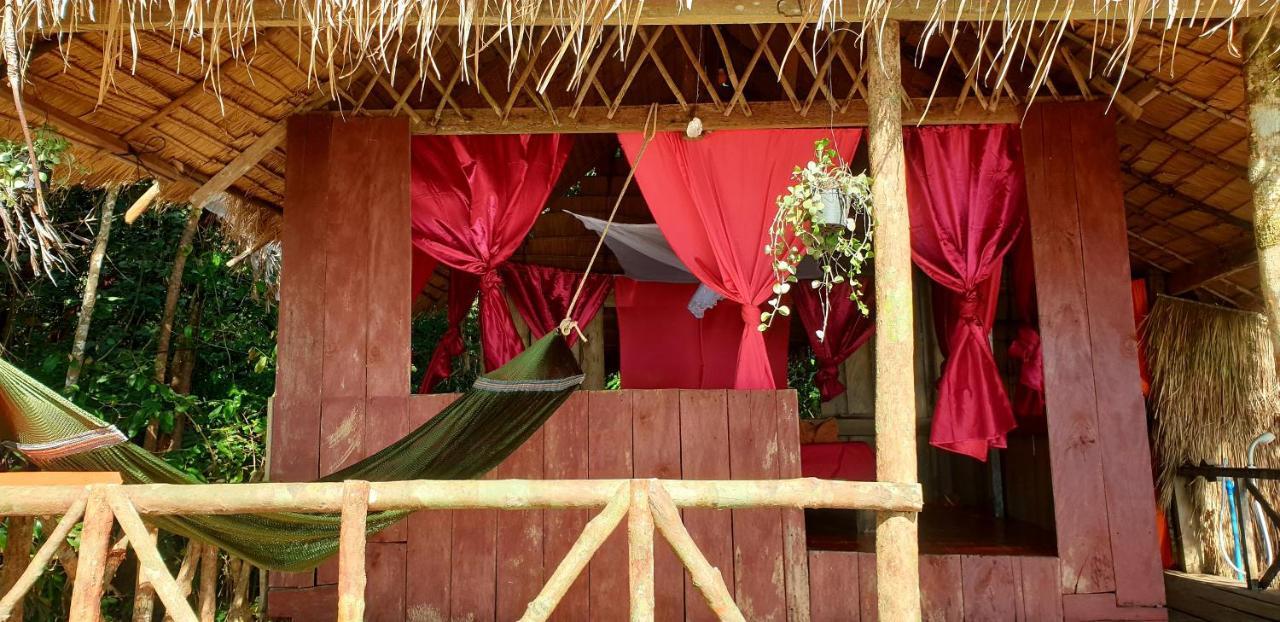 Hotel Crusoe Koh Takiev Island à Koh Ta Kiev Extérieur photo