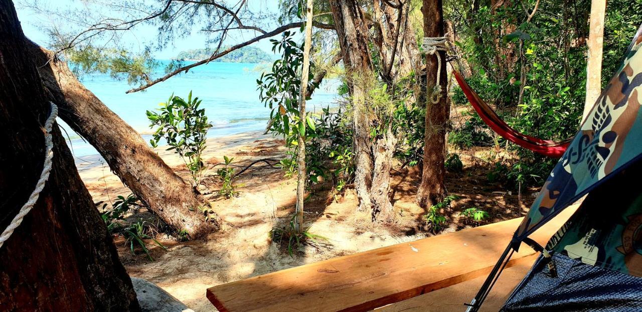 Hotel Crusoe Koh Takiev Island à Koh Ta Kiev Extérieur photo